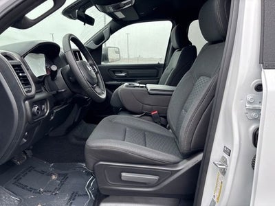 2026 RAM Ram 1500 RAM 1500 TRADESMAN CREW CAB 4X4 5'7' BOX