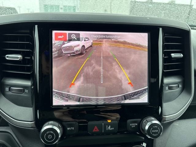 2026 RAM Ram 1500 RAM 1500 TRADESMAN CREW CAB 4X4 5'7' BOX