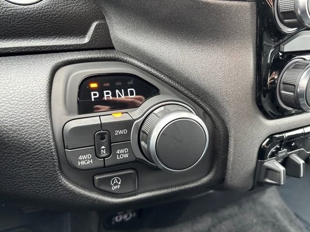 2026 RAM Ram 1500 RAM 1500 TRADESMAN CREW CAB 4X4 5'7' BOX