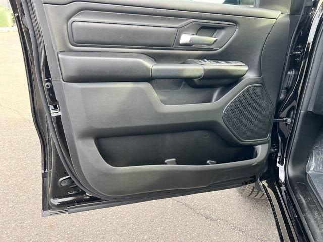 2026 RAM Ram 1500 RAM 1500 TRADESMAN CREW CAB 4X4 5'7' BOX