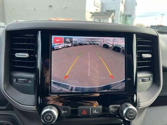 2026 RAM Ram 1500 RAM 1500 TRADESMAN CREW CAB 4X4 5'7' BOX