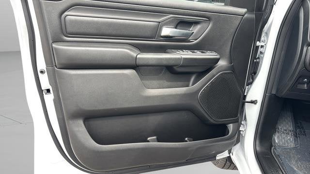 2026 RAM Ram 1500 RAM 1500 TRADESMAN CREW CAB 4X4 5'7' BOX