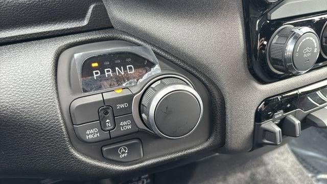 2026 RAM Ram 1500 RAM 1500 TRADESMAN CREW CAB 4X4 5'7' BOX