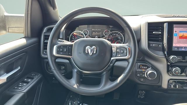 2026 RAM Ram 1500 RAM 1500 TRADESMAN CREW CAB 4X4 5'7' BOX