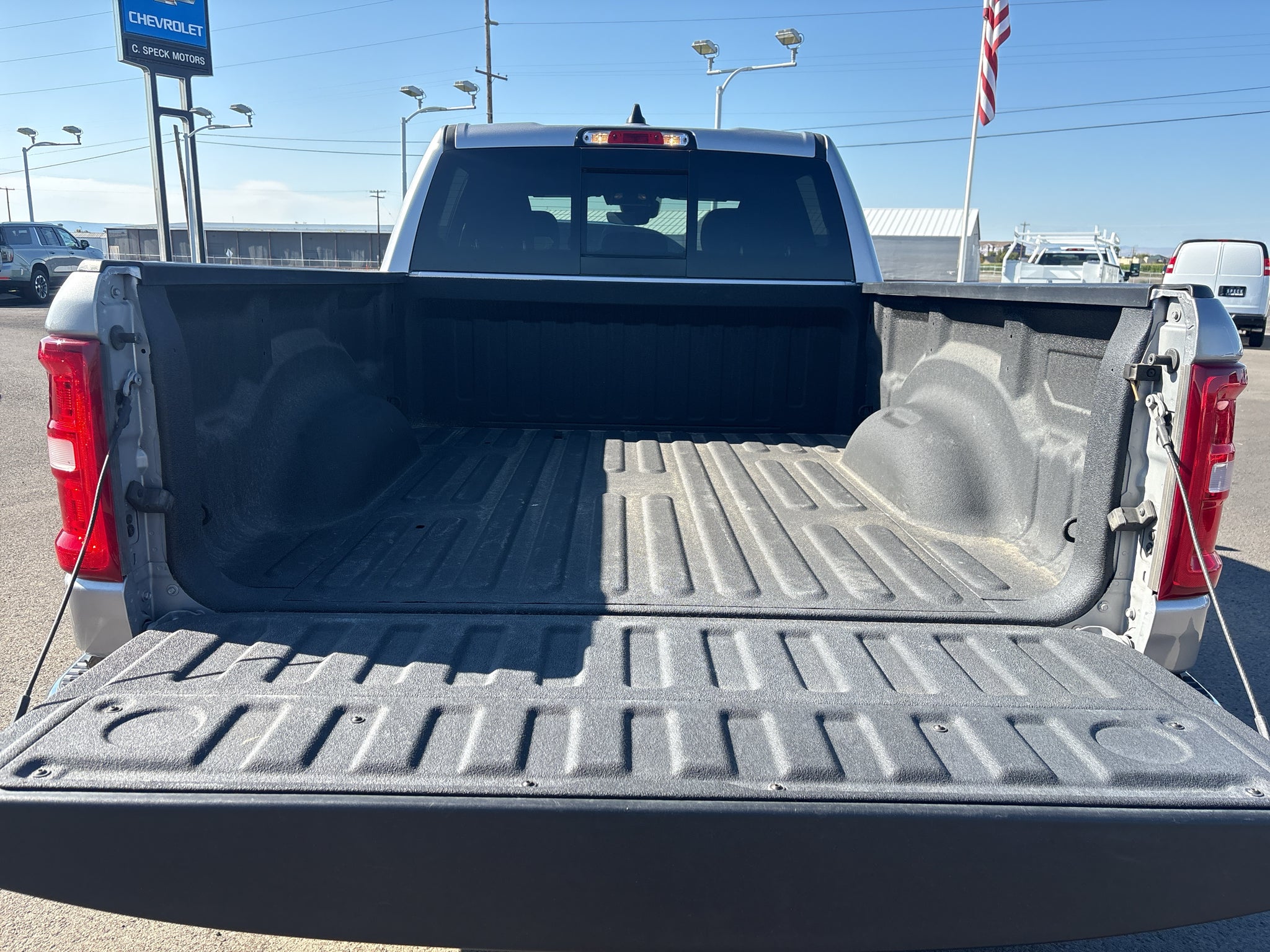 2025 RAM 1500 Big Horn Crew Cab 4x4 6'4' Box