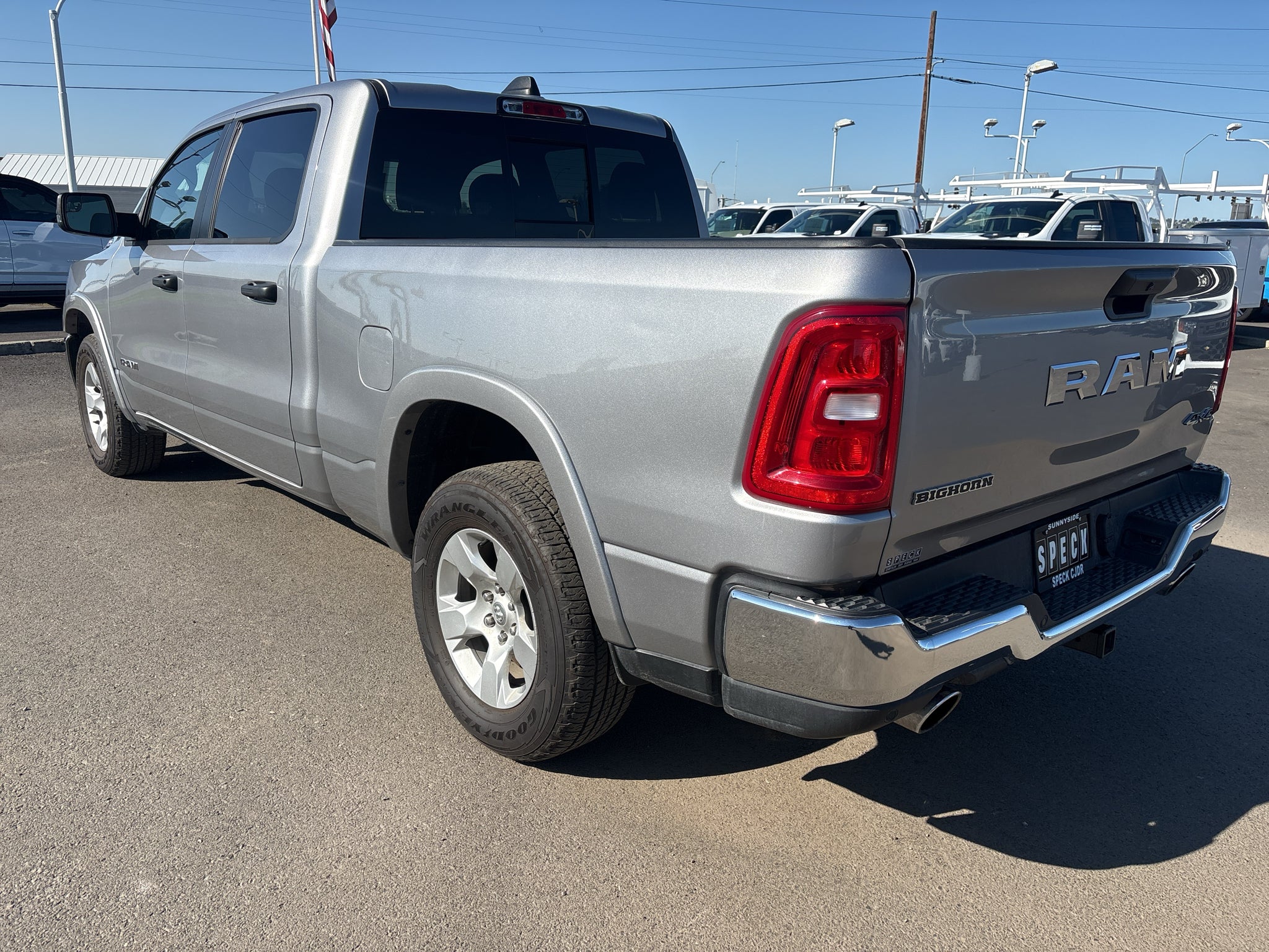 2025 RAM 1500 Big Horn Crew Cab 4x4 6'4' Box