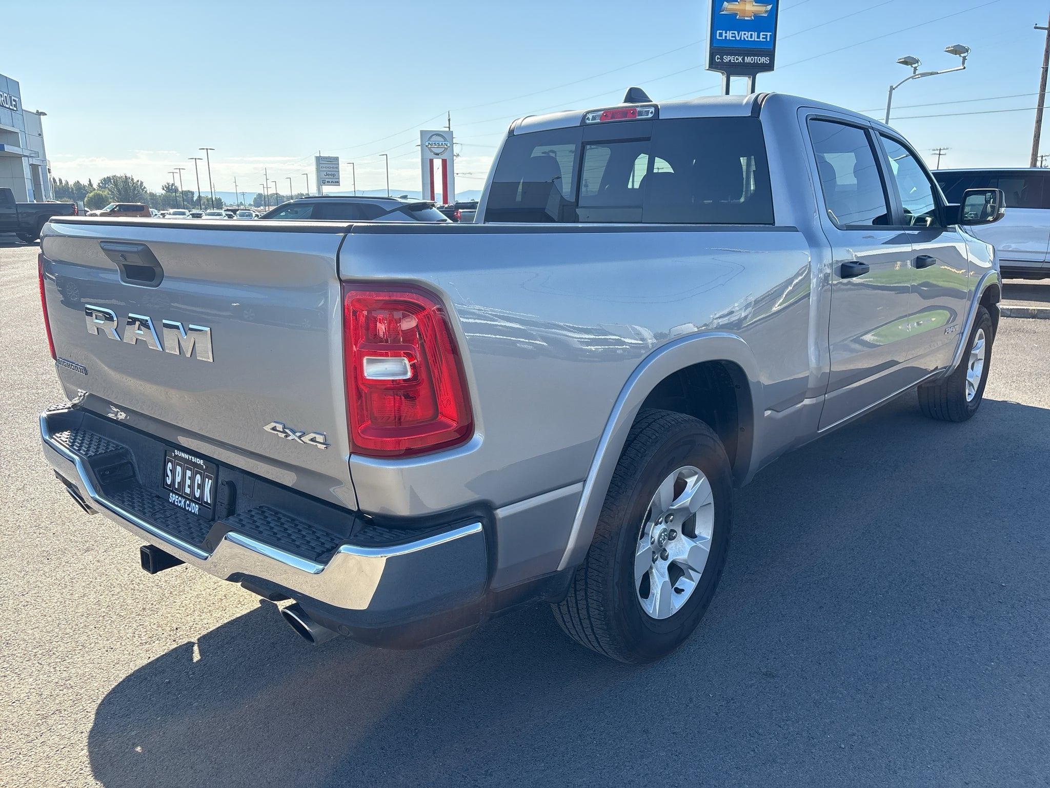 2025 RAM 1500 Big Horn Crew Cab 4x4 6'4' Box