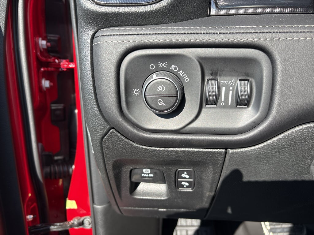 2027 RAM Ram 1500 RAM 1500 RHO CREW CAB 4X4 5'7' BOX