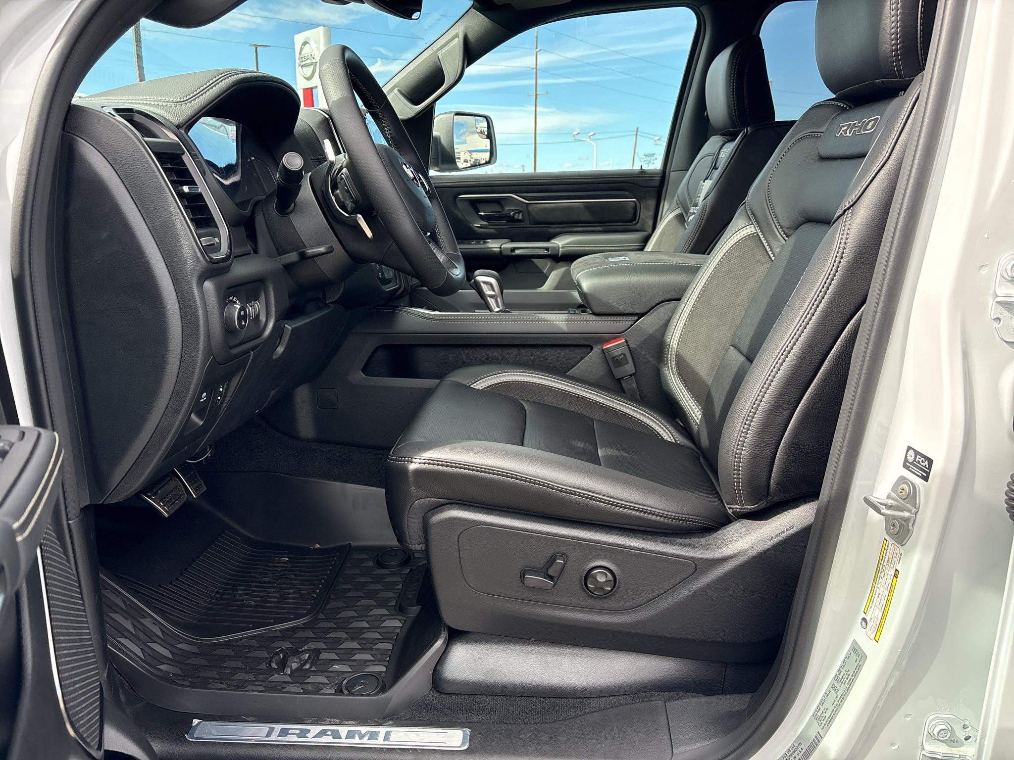 2027 RAM Ram 1500 RAM 1500 RHO CREW CAB 4X4 5'7' BOX