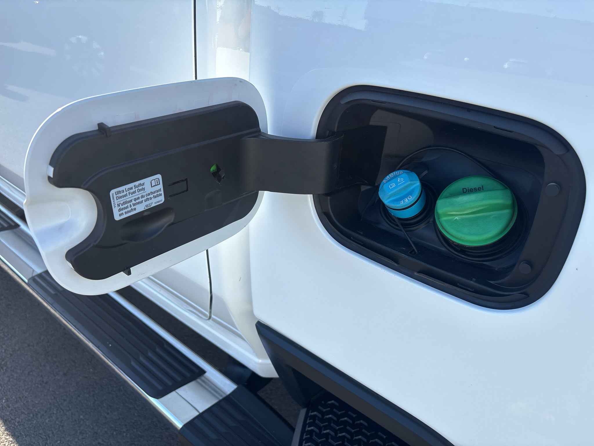 2024 Chevrolet Silverado 3500HD 4WD Crew Cab Long Bed LT