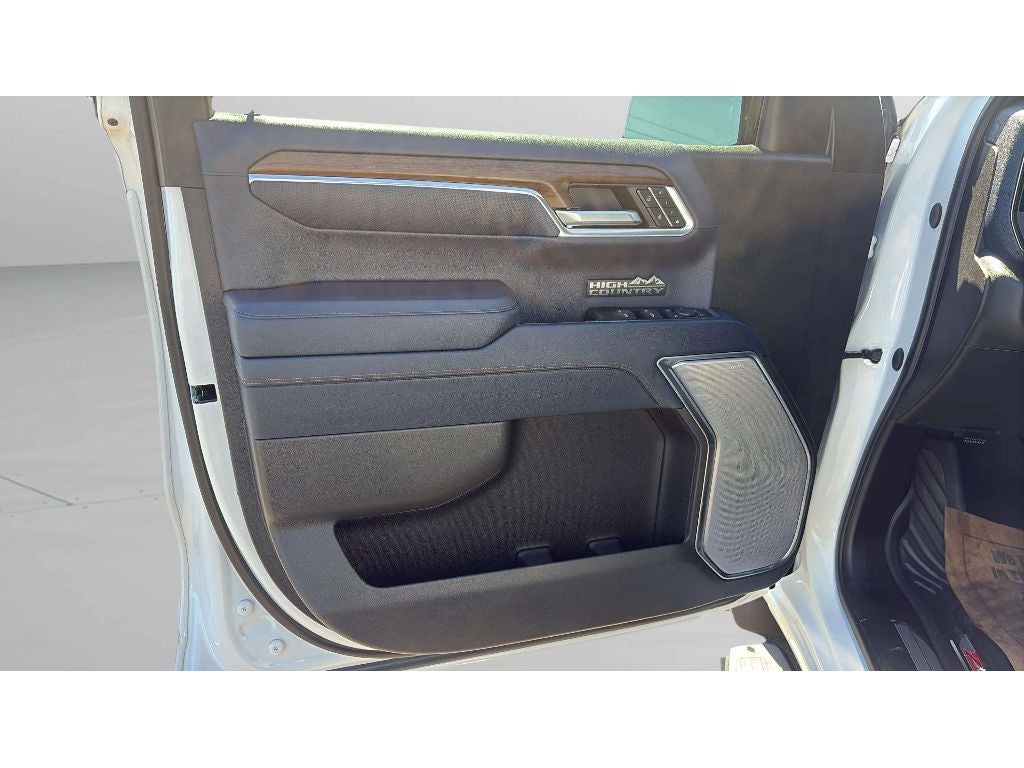 2024 Chevrolet Silverado 1500 4WD Crew Cab Short Bed High Country