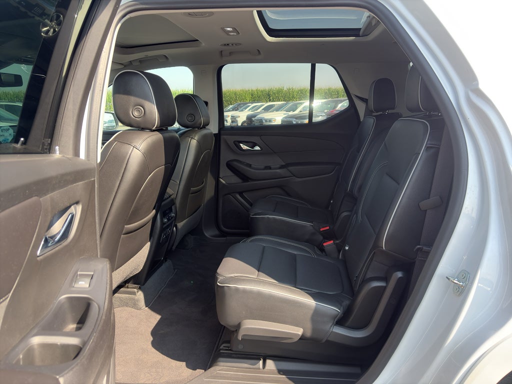 2021 Chevrolet Traverse AWD High Country