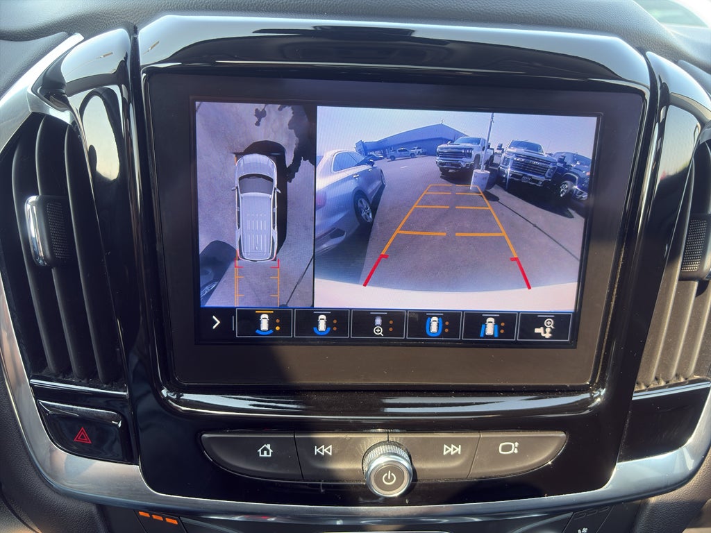 2021 Chevrolet Traverse AWD High Country