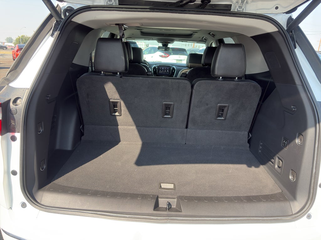 2021 Chevrolet Traverse AWD High Country