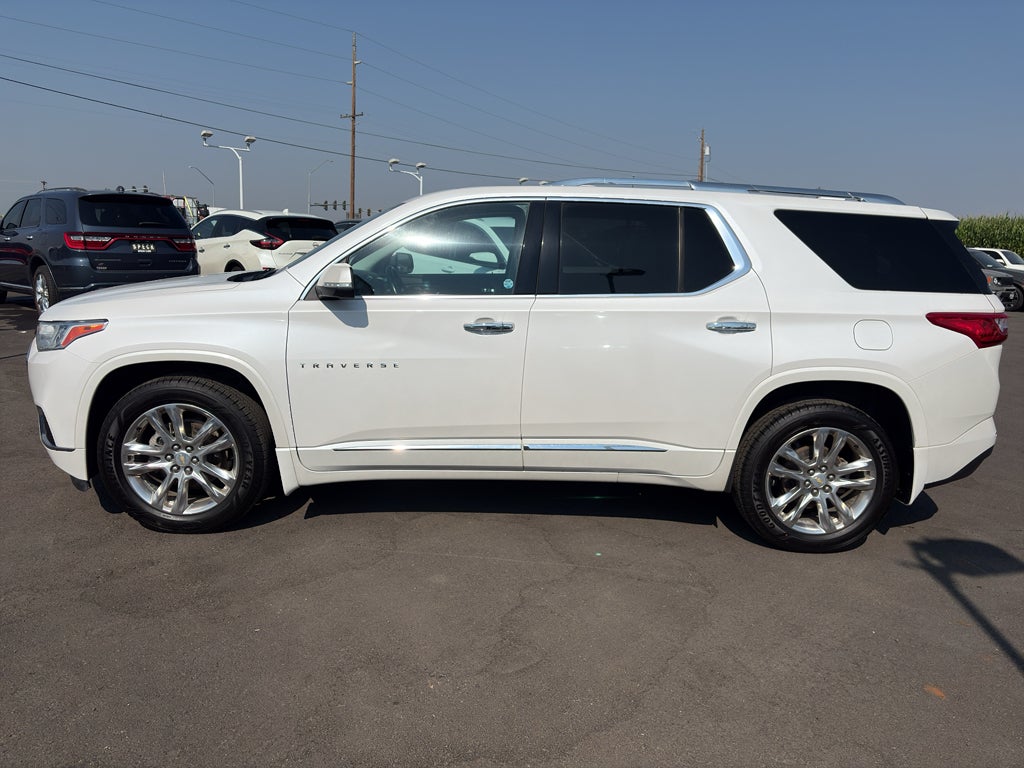 2021 Chevrolet Traverse AWD High Country