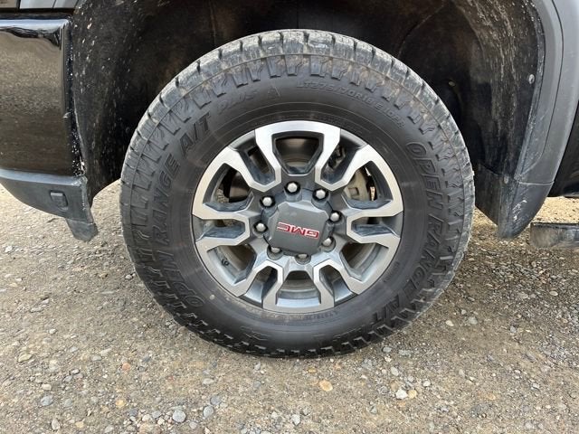 2022 GMC Sierra 2500HD 4WD Crew Cab Standard Bed AT4