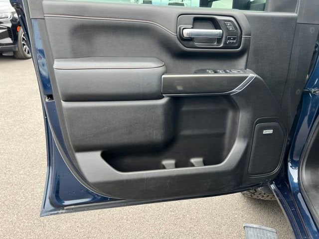 2022 GMC Sierra 2500HD 4WD Crew Cab Standard Bed AT4