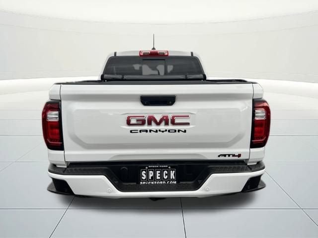 2023 GMC Canyon 4WD Crew Cab Short Box AT4