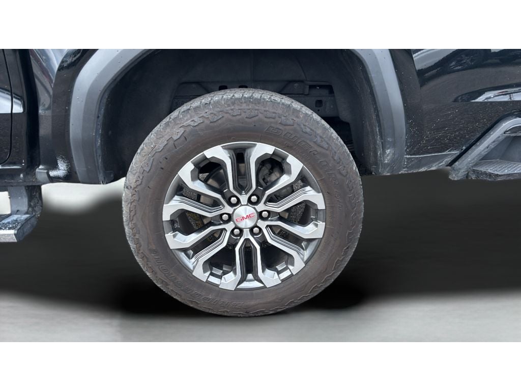 2024 GMC Canyon 4WD Denali