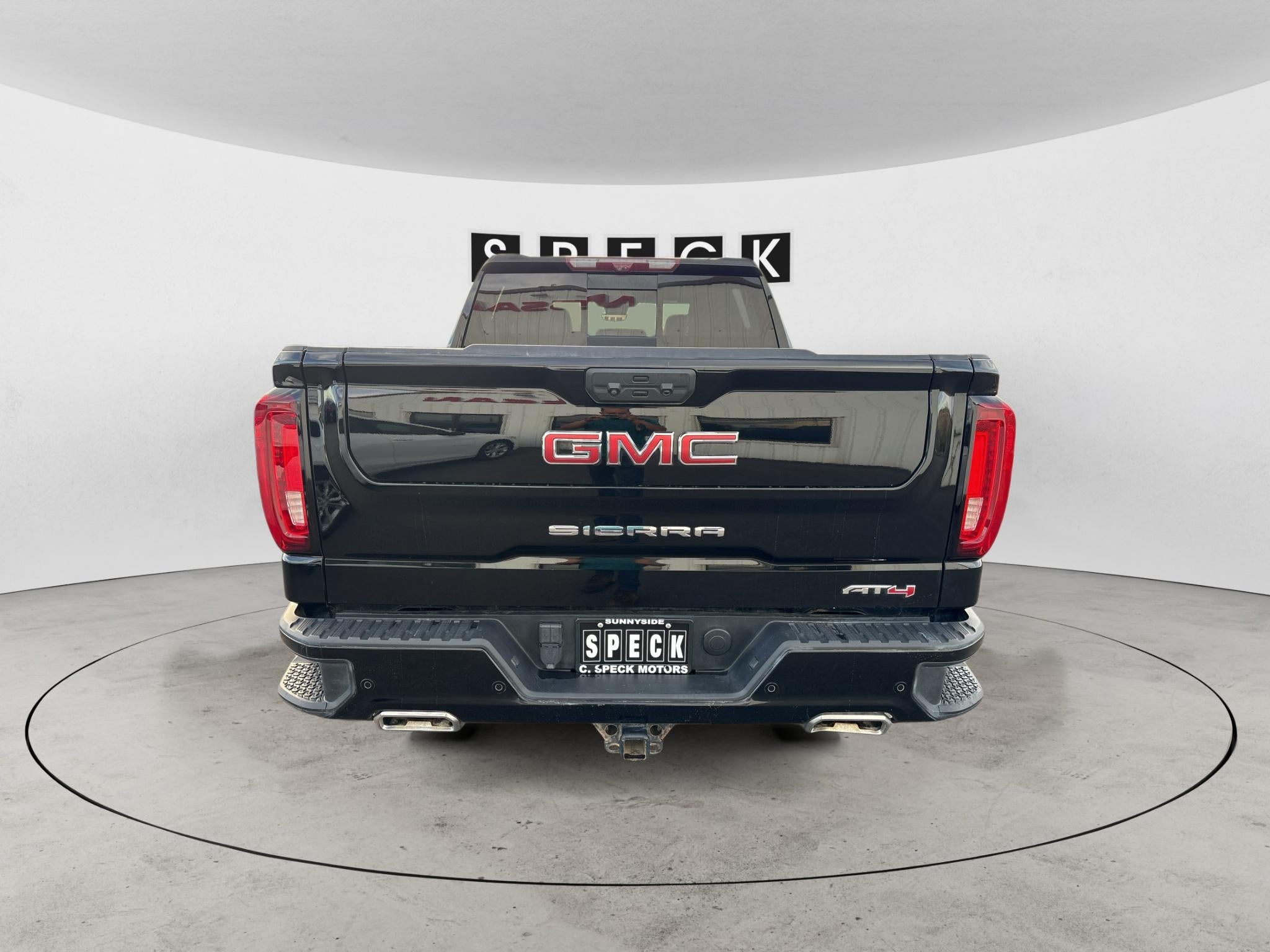 2023 GMC Sierra 1500 4WD Crew Cab Short Box AT4