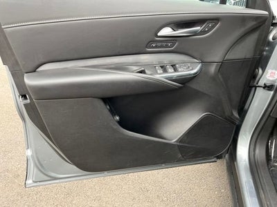 2024 Cadillac XT4 AWD Premium Luxury