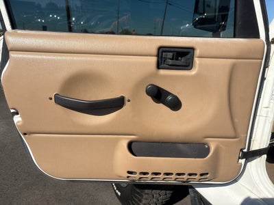 1999 Jeep Wrangler Sahara