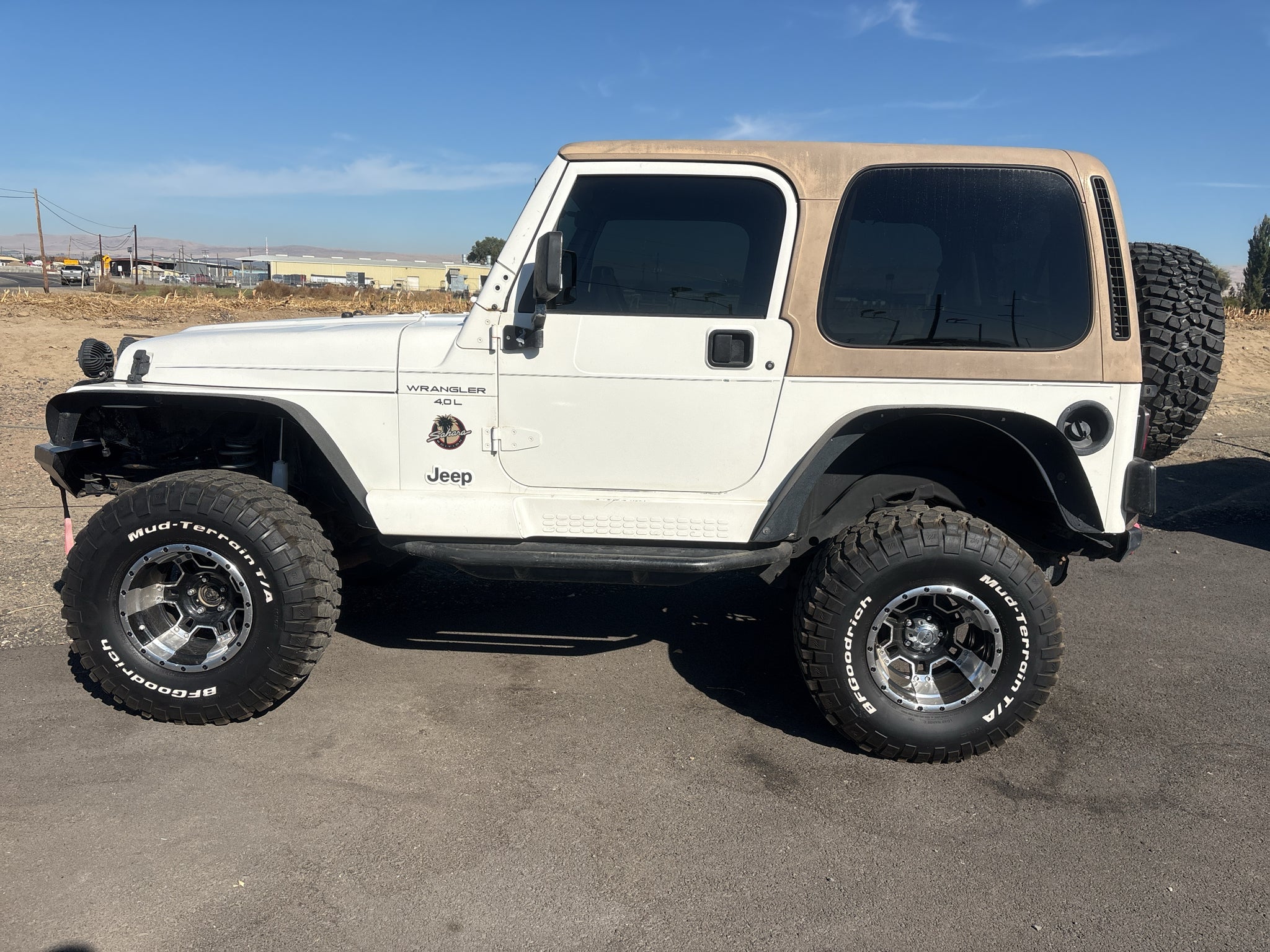 1999 Jeep Wrangler Sahara