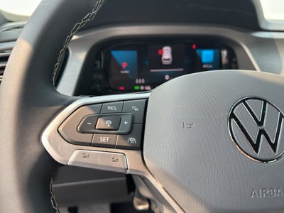 2024 Volkswagen Atlas Cross Sport 2.0T SE