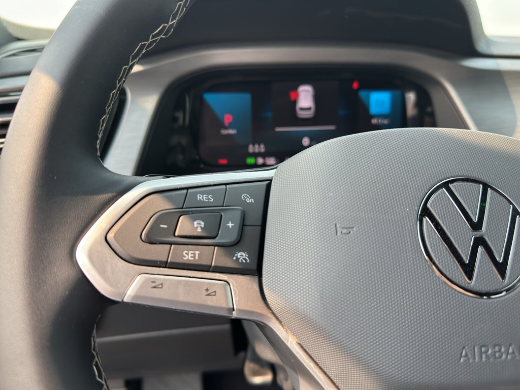 2024 Volkswagen Atlas Cross Sport 2.0T SE