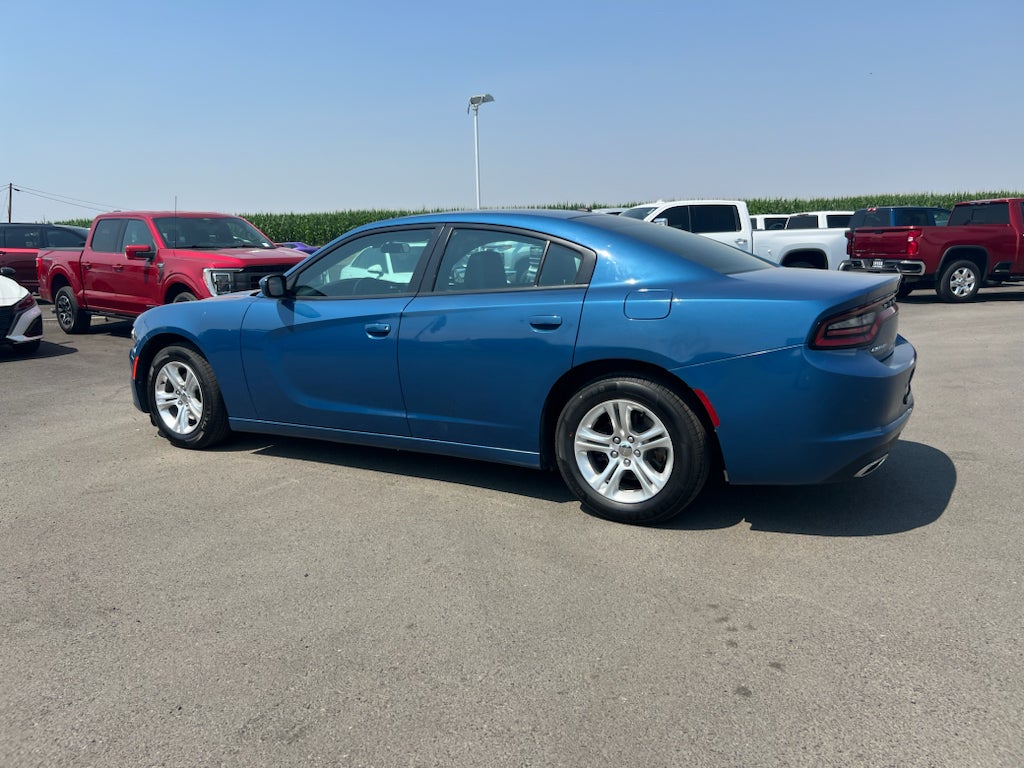 2021 Dodge Charger SXT RWD
