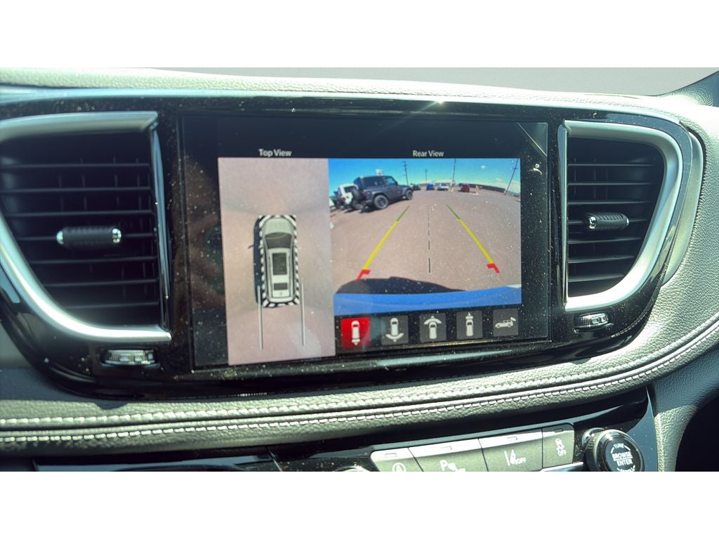2027 Chrysler Pacifica PACIFICA SELECT