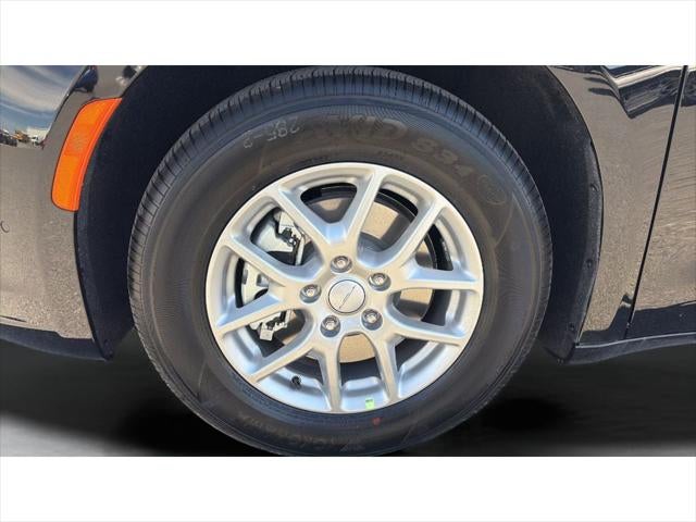 2027 Chrysler Pacifica PACIFICA SELECT