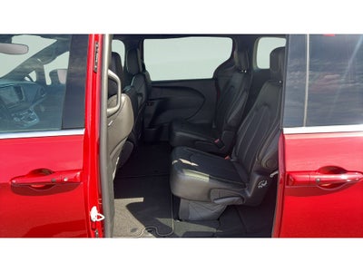 2027 Chrysler Pacifica PACIFICA SELECT