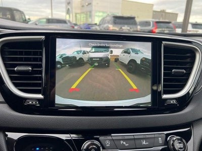 2026 Chrysler Voyager VOYAGER LX