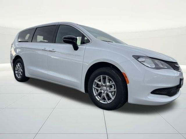 2026 Chrysler Voyager VOYAGER LX