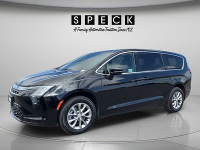 2027 Chrysler Pacifica PACIFICA SELECT AWD