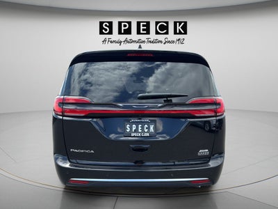 2027 Chrysler Pacifica PACIFICA SELECT AWD