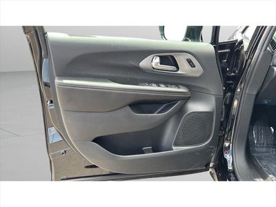 2027 Chrysler Pacifica PACIFICA SELECT AWD