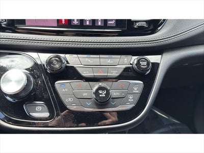 2027 Chrysler Pacifica PACIFICA SELECT AWD