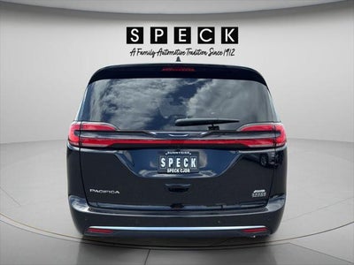 2027 Chrysler Pacifica PACIFICA SELECT AWD