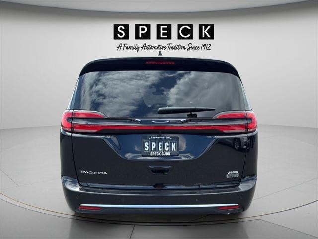 2027 Chrysler Pacifica PACIFICA SELECT AWD