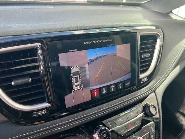 2026 Chrysler Pacifica PACIFICA SELECT AWD