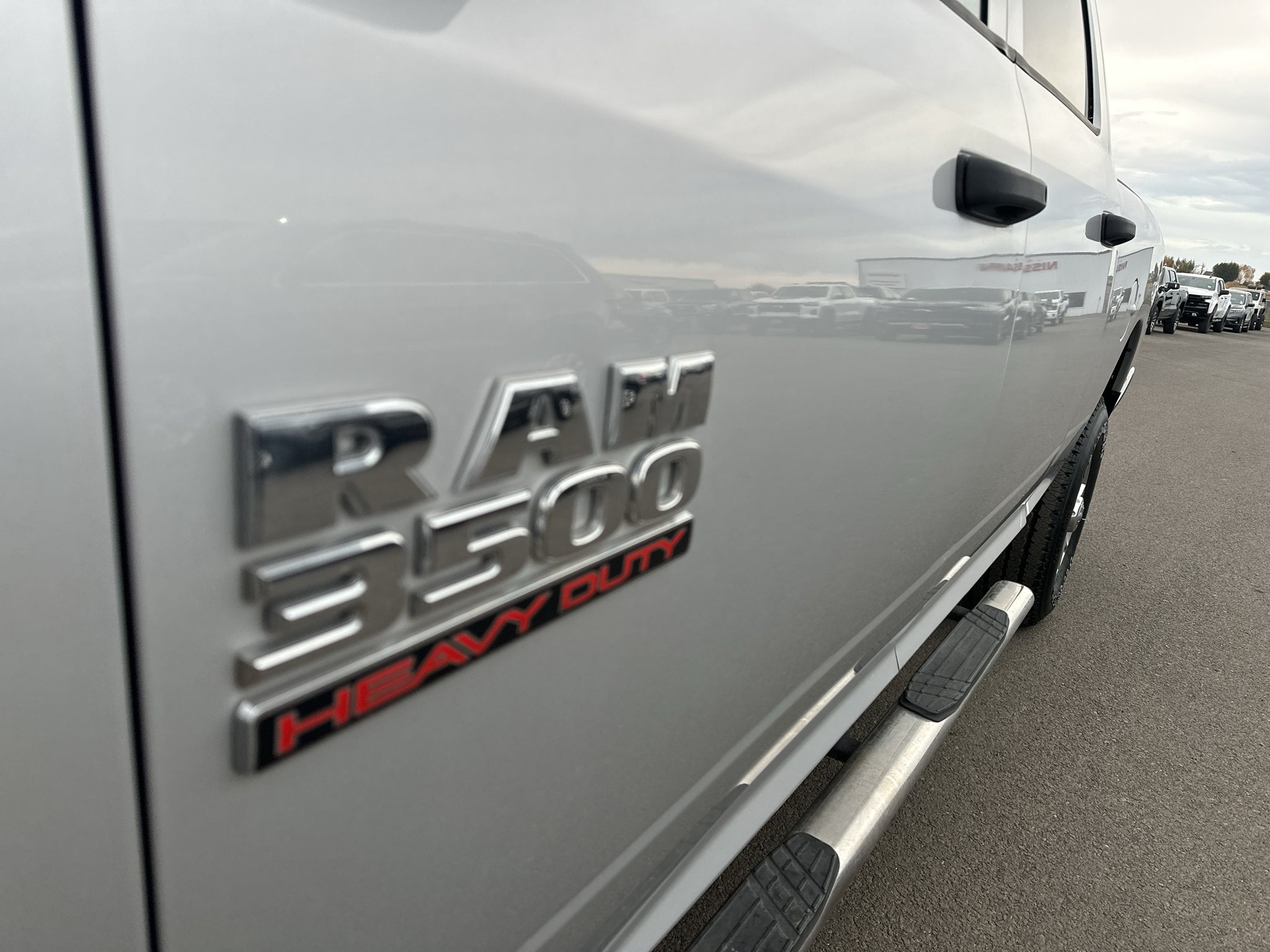 2018 RAM 3500 Tradesman Crew Cab 4x4 6'4' Box