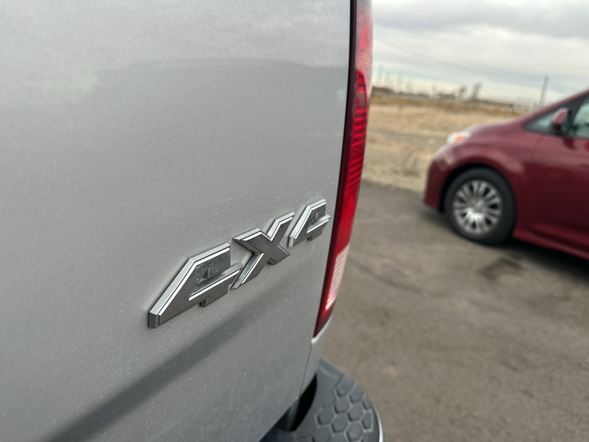 2018 RAM 3500 Tradesman Crew Cab 4x4 6'4' Box