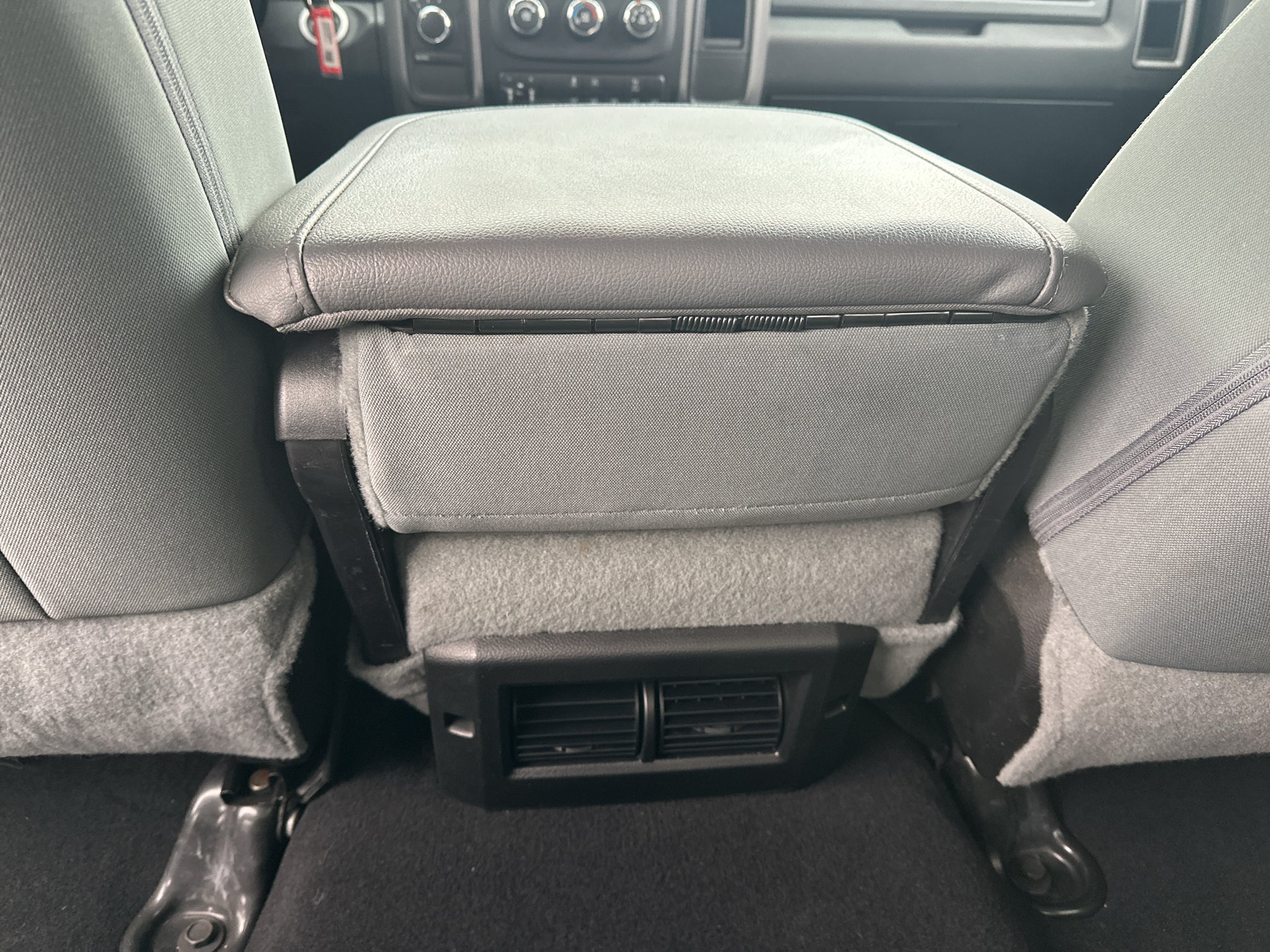 2018 RAM 3500 Tradesman Crew Cab 4x4 6'4' Box