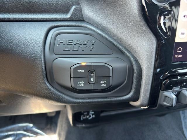 2026 RAM Ram 3500 RAM 3500 TRADESMAN CREW CAB 4X4 8' BOX