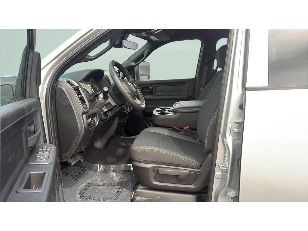 2026 RAM Ram 3500 RAM 3500 TRADESMAN CREW CAB 4X4 8' BOX