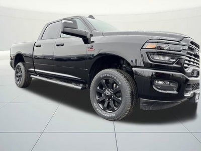 2026 RAM Ram 2500 RAM 2500 BLACK EXPRESS CREW CAB 4X4 6'4' BOX