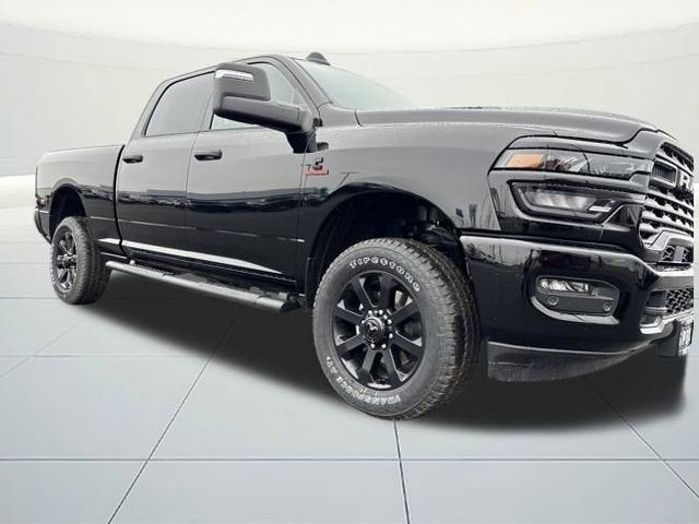 2026 RAM Ram 2500 RAM 2500 BLACK EXPRESS CREW CAB 4X4 6'4' BOX
