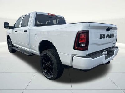 2026 RAM Ram 2500 RAM 2500 BLACK EXPRESS CREW CAB 4X4 6'4' BOX